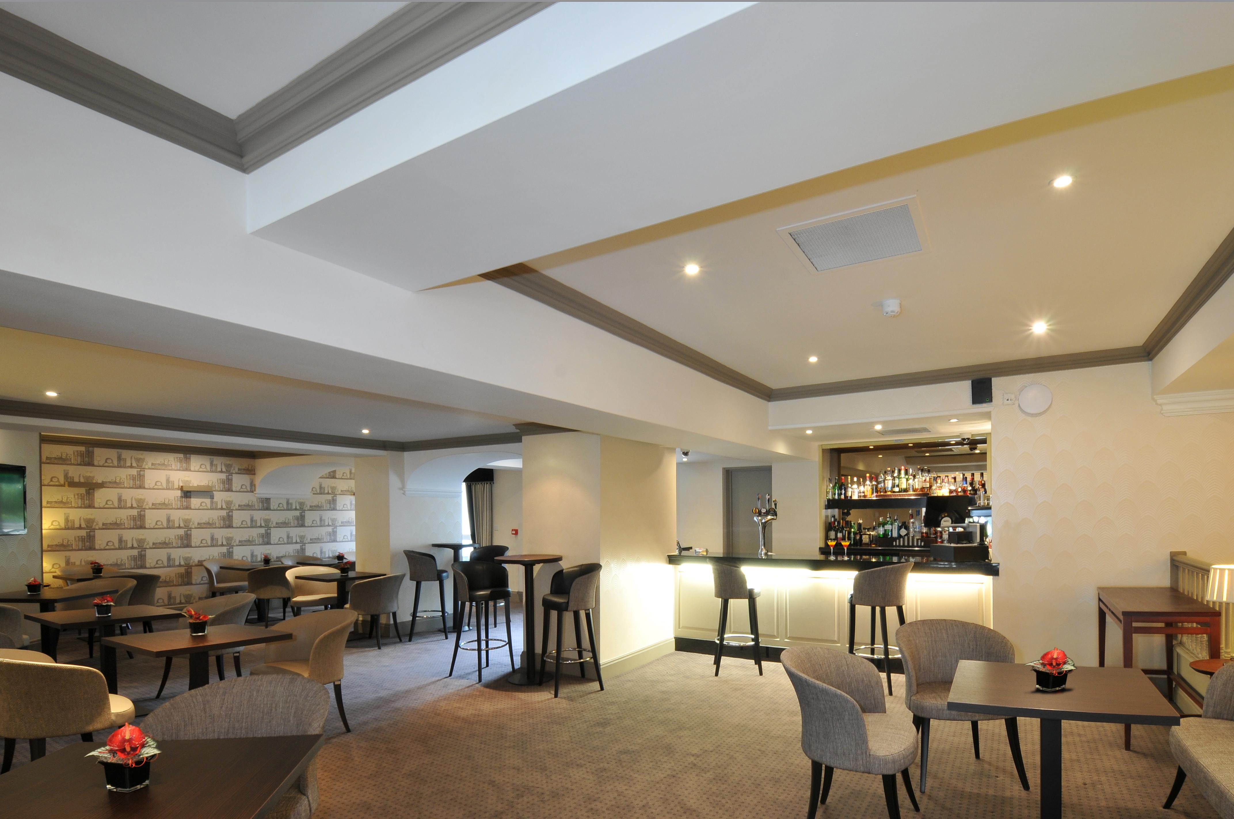 Bromley Court Hotel London Экстерьер фото