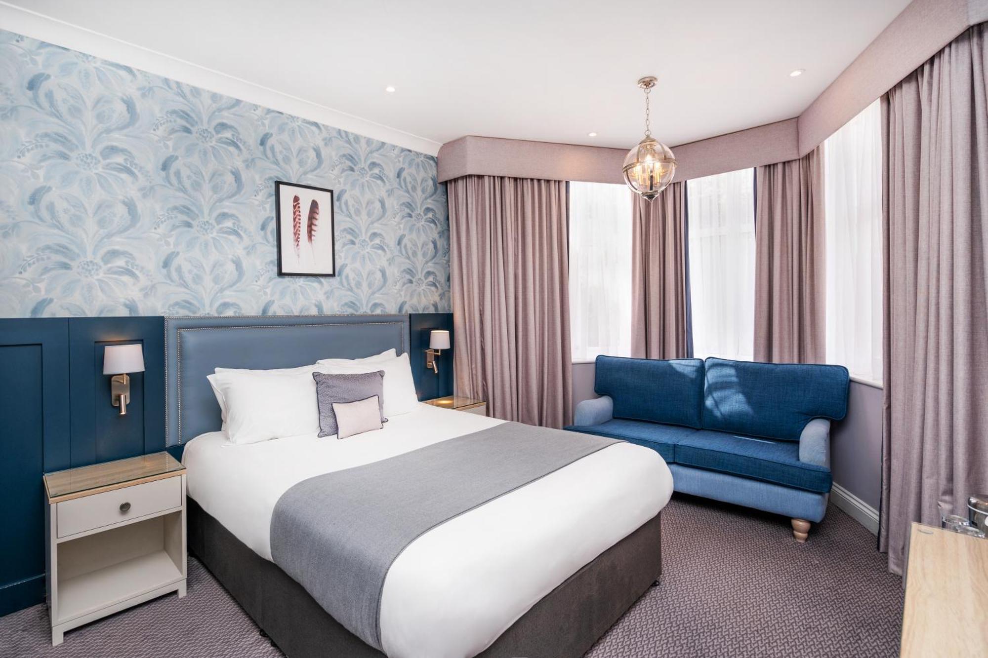 Bromley Court Hotel London Экстерьер фото