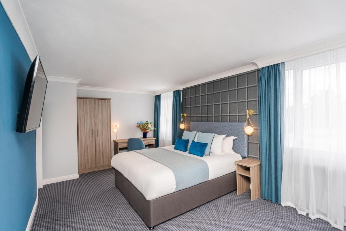 Bromley Court Hotel London Экстерьер фото
